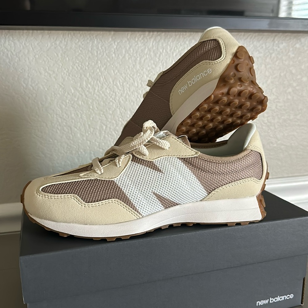 New balance 327